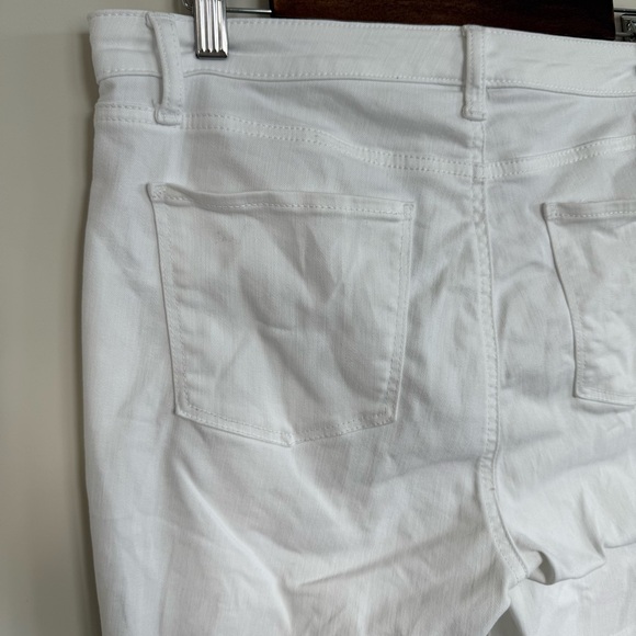 Talbots Flawless Slim Ankle Jeans White Size 12 - Picture 6 of 12